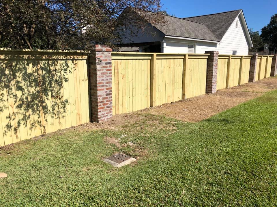 fence contractor in baton rouge